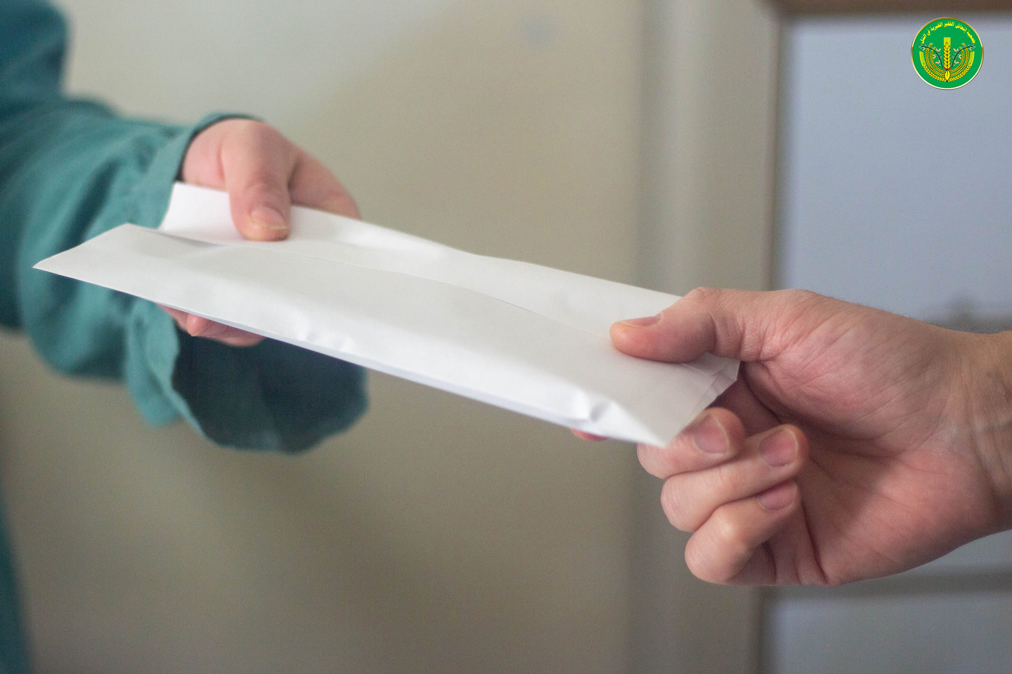 الانتهاء من توزيع المساعدات المالية والعينية لشهر 4 للمدرجين والأيتام في الجمعية